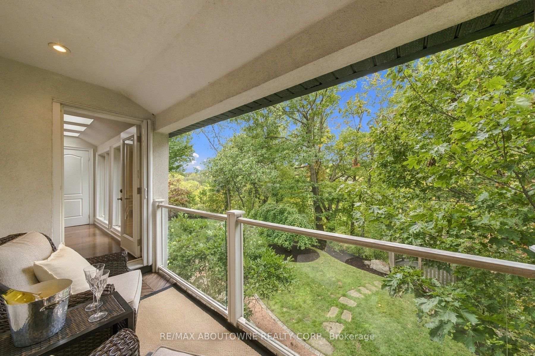 Photo 68 of 426 Trafalgar Road, Oakville, Old Oakville — HOMEH