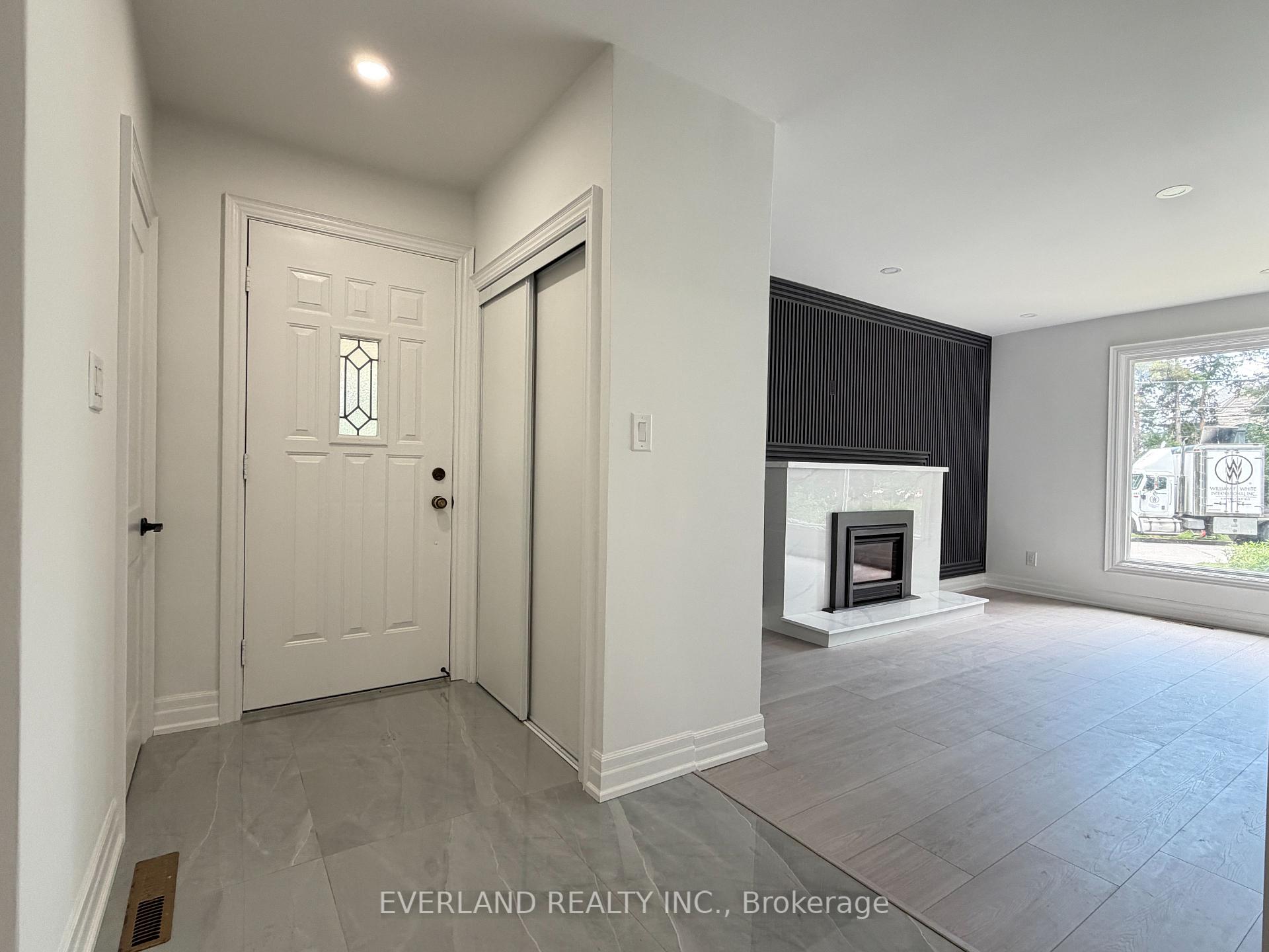 Photo 5 of Unit Main, 116 Sylvan Avenue, Scarborough, Scarborough Village — HOMEH