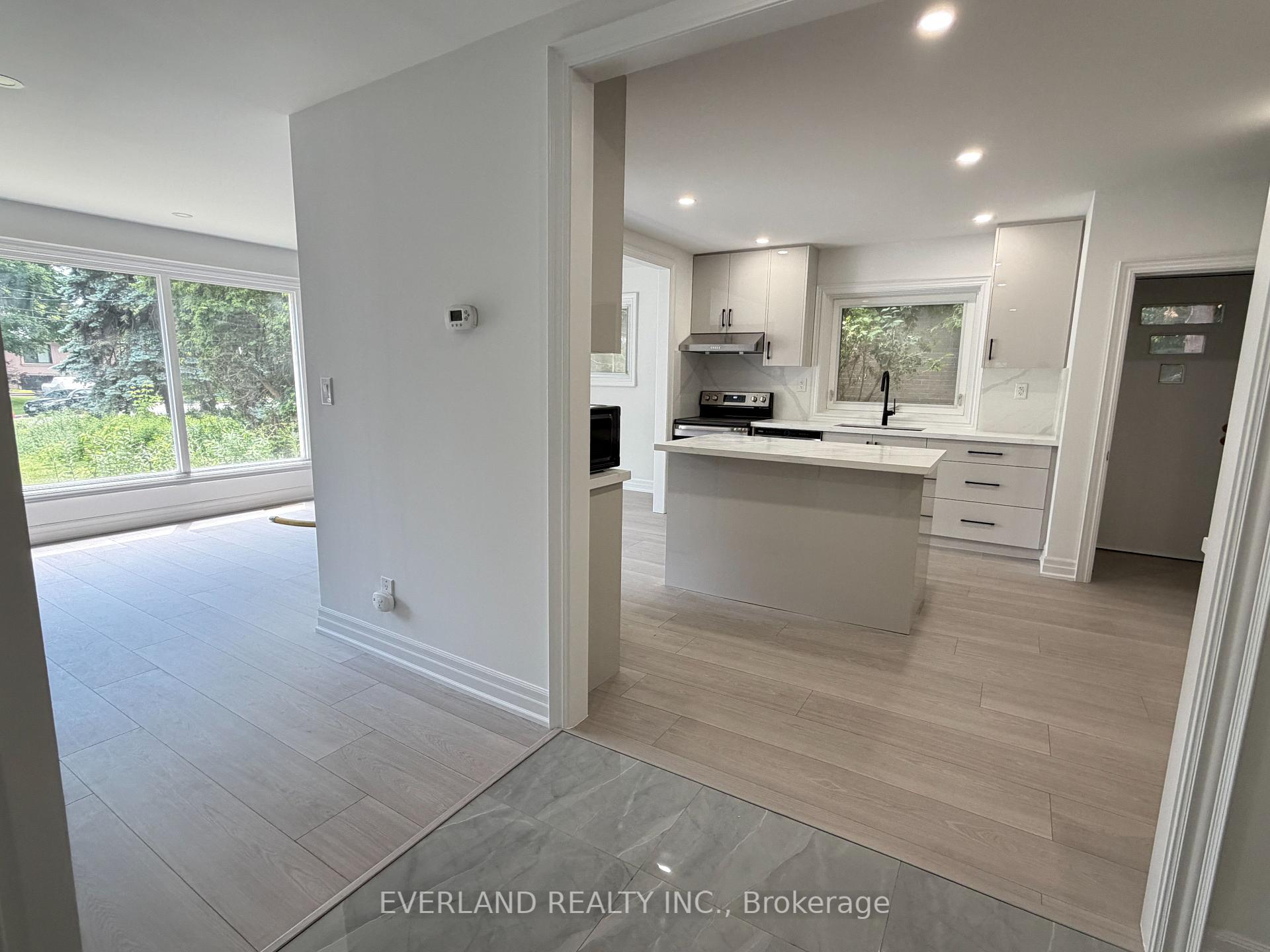 Photo 7 of Unit Main, 116 Sylvan Avenue, Scarborough, Scarborough Village — HOMEH