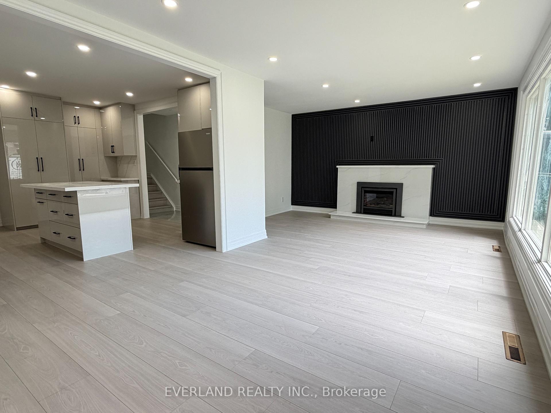 Photo 14 of Unit Main, 116 Sylvan Avenue, Scarborough, Scarborough Village — HOMEH