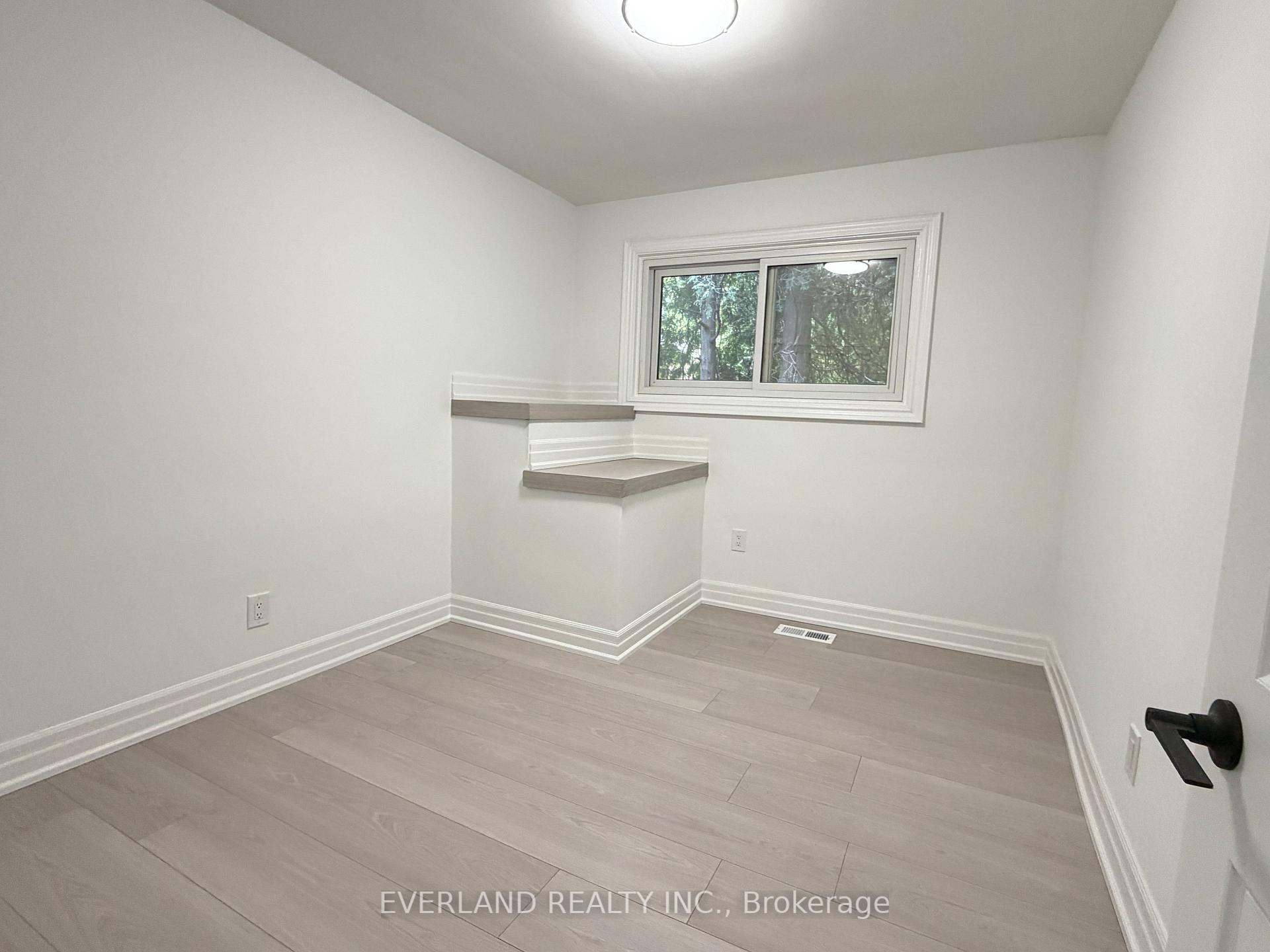 Photo 26 of Unit Main, 116 Sylvan Avenue, Scarborough, Scarborough Village — HOMEH