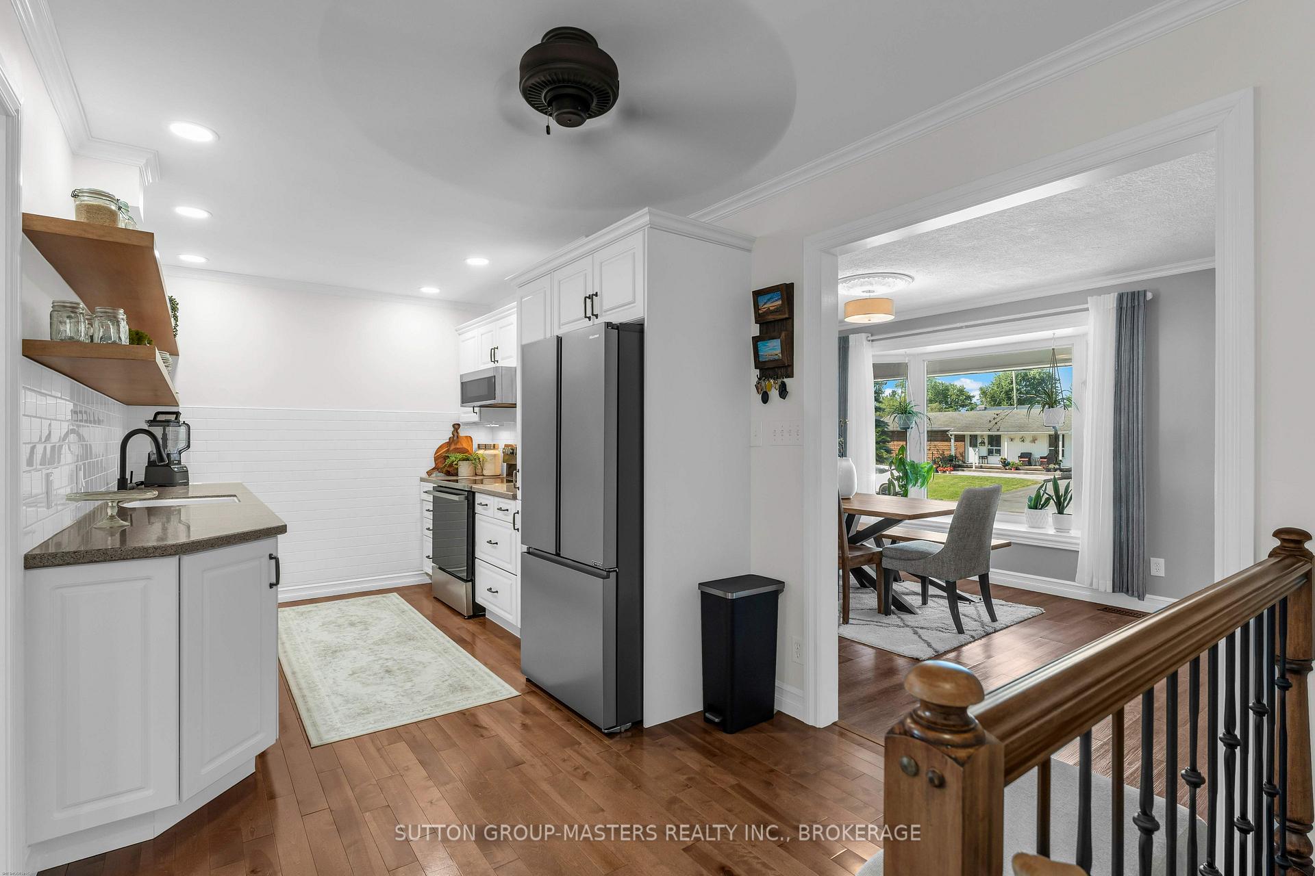 Photo 8 of 11 Chesterfield Drive, Loyalist, Amherstview — HOMEH