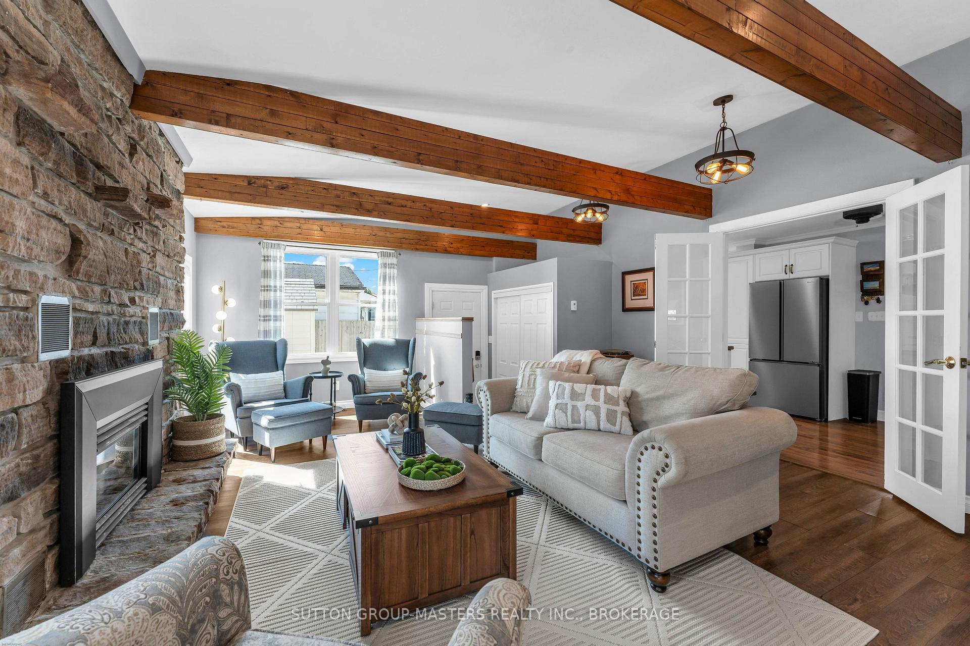 Photo 15 of 11 Chesterfield Drive, Loyalist, Amherstview — HOMEH