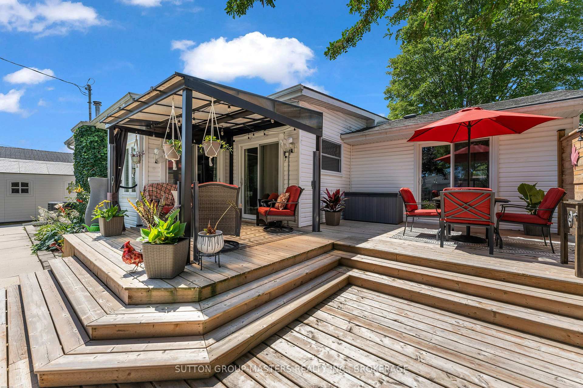 Photo 37 of 11 Chesterfield Drive, Loyalist, Amherstview — HOMEH