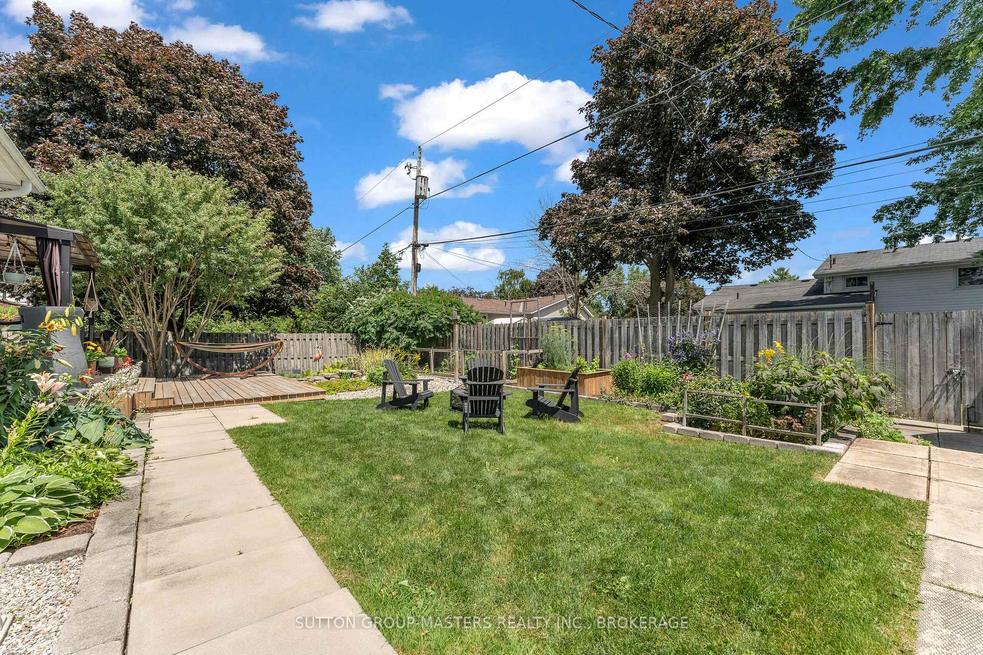 Photo 42 of 11 Chesterfield Drive, Loyalist, Amherstview — HOMEH