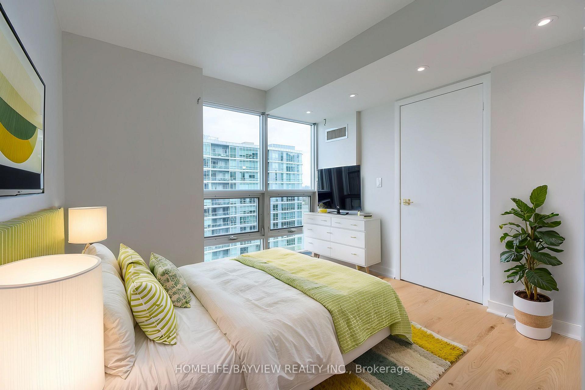 Photo 13 of Unit 1913, 155 Legion Road N, Etobicoke, Mimico — HOMEH