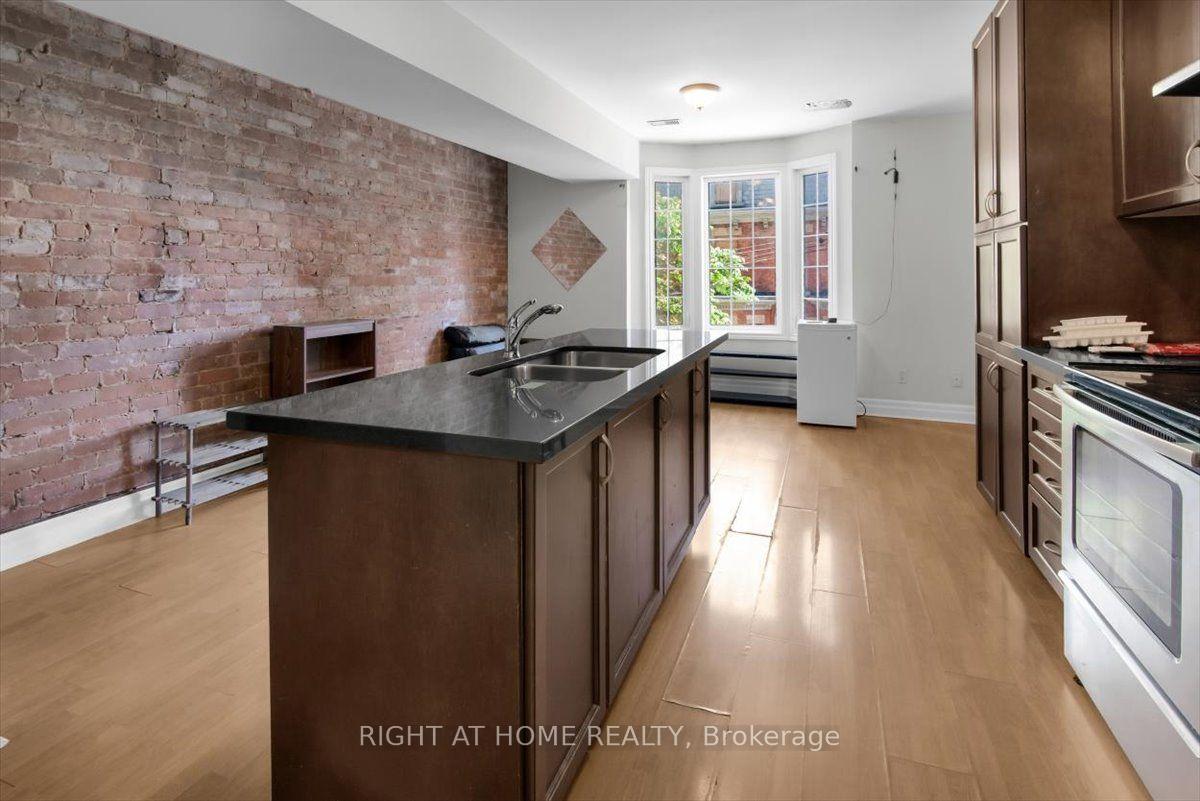 Photo 7 of Unit 2nd & 3rd Floor, 182 Mutual Street, Toronto, Church-Yonge Corridor — HOMEH