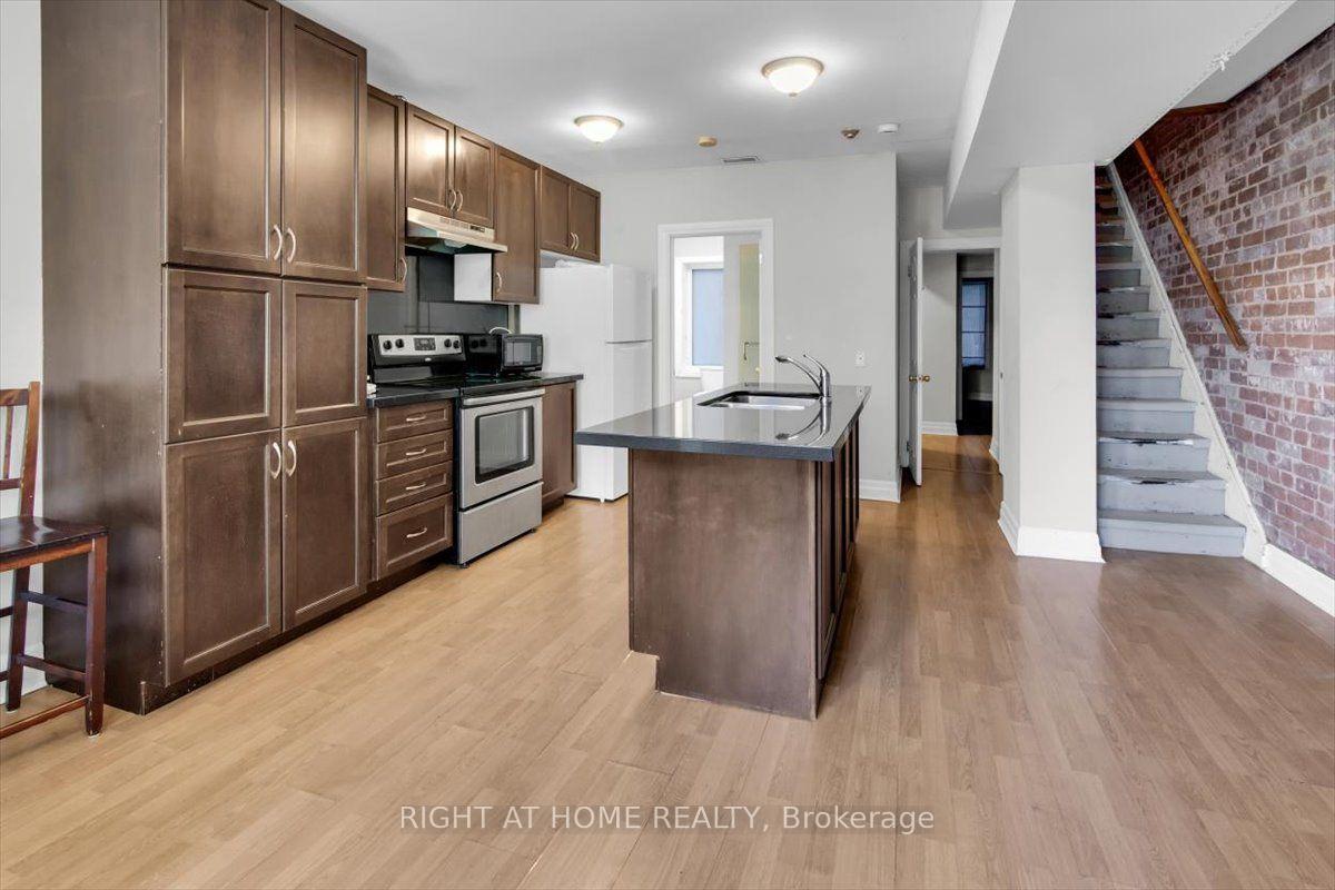 Photo 11 of Unit 2nd & 3rd Floor, 182 Mutual Street, Toronto, Church-Yonge Corridor — HOMEH