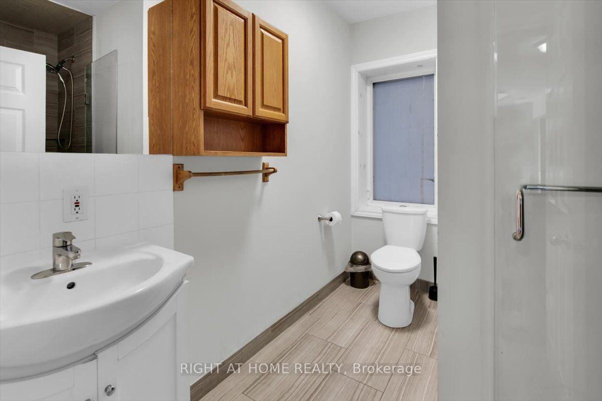 Photo 12 of Unit 2nd & 3rd Floor, 182 Mutual Street, Toronto, Church-Yonge Corridor — HOMEH