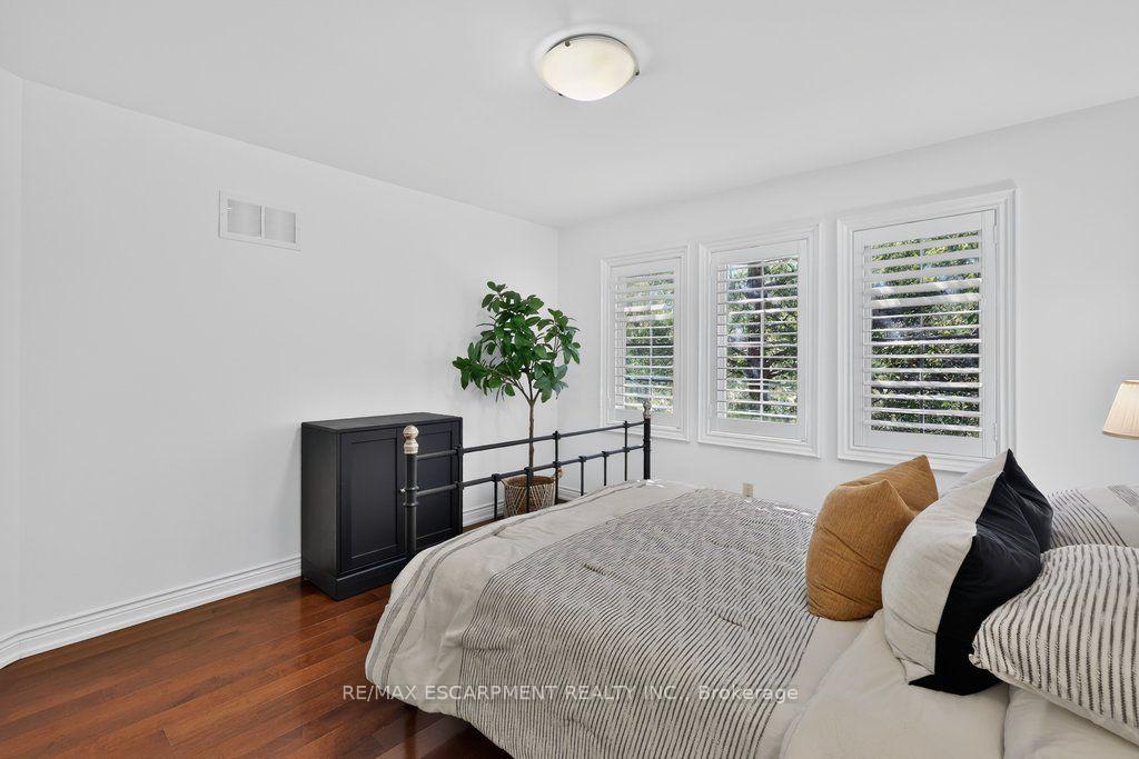 Photo 30 of 5097 Elderview Court, Mississauga, Erin Mills — HOMEH