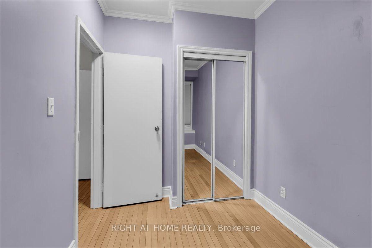 Photo 11 of Unit Main & Lower, 182 Mutual Street, Toronto, Church-Yonge Corridor — HOMEH