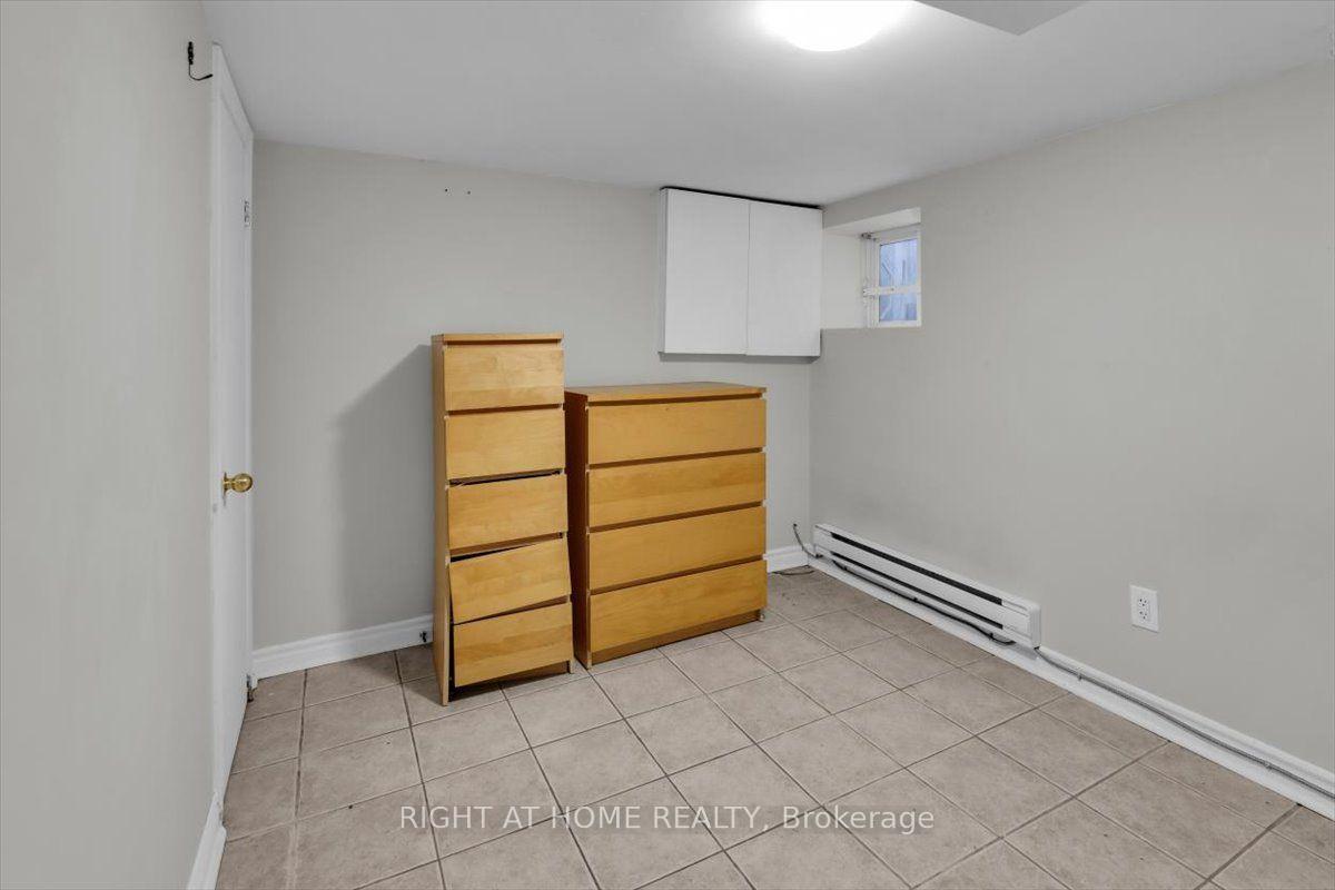 Photo 19 of Unit Main & Lower, 182 Mutual Street, Toronto, Church-Yonge Corridor — HOMEH