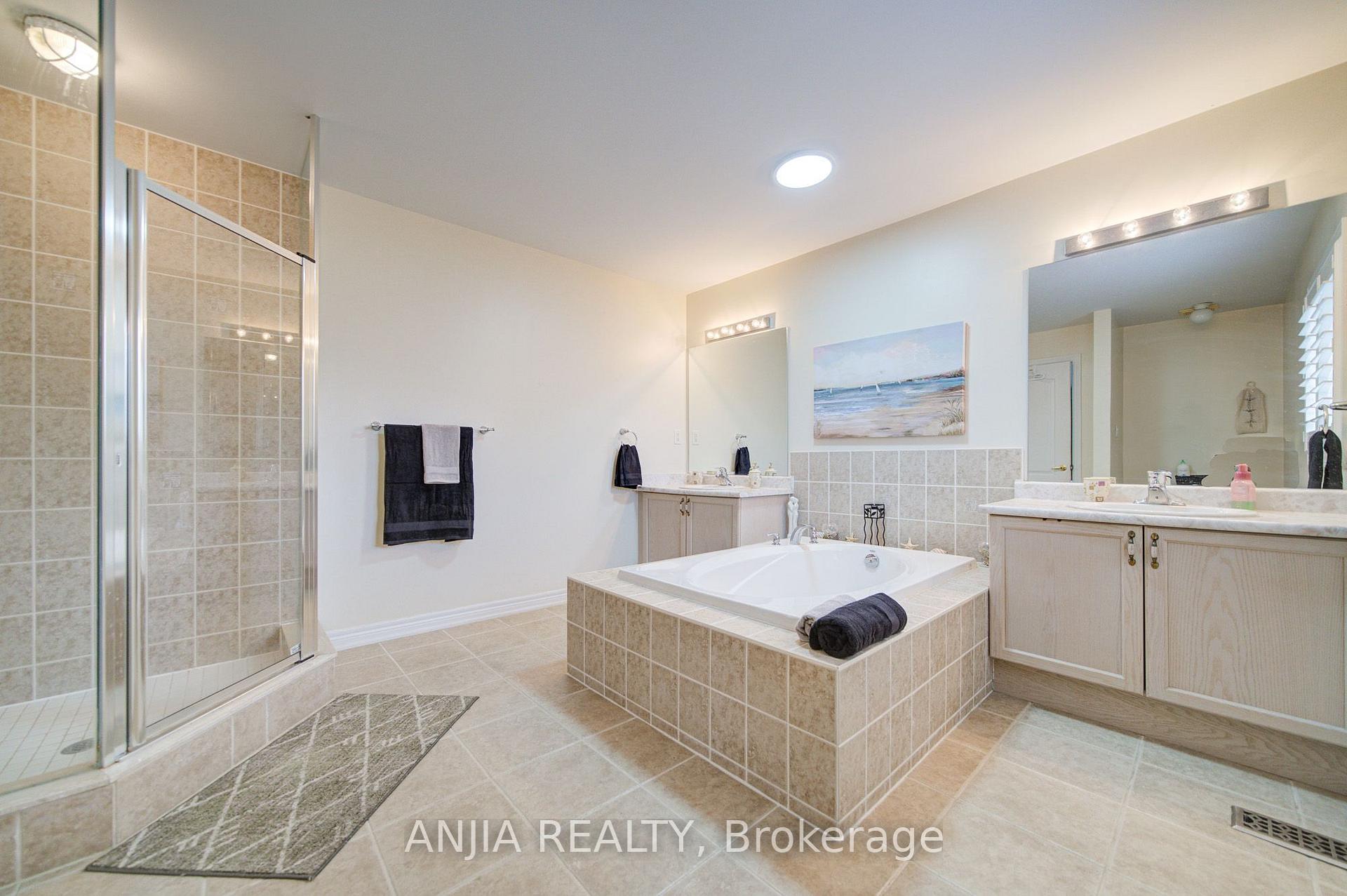 Photo 25 of 20 Appleview Road, Markham, Greensborough — HOMEH