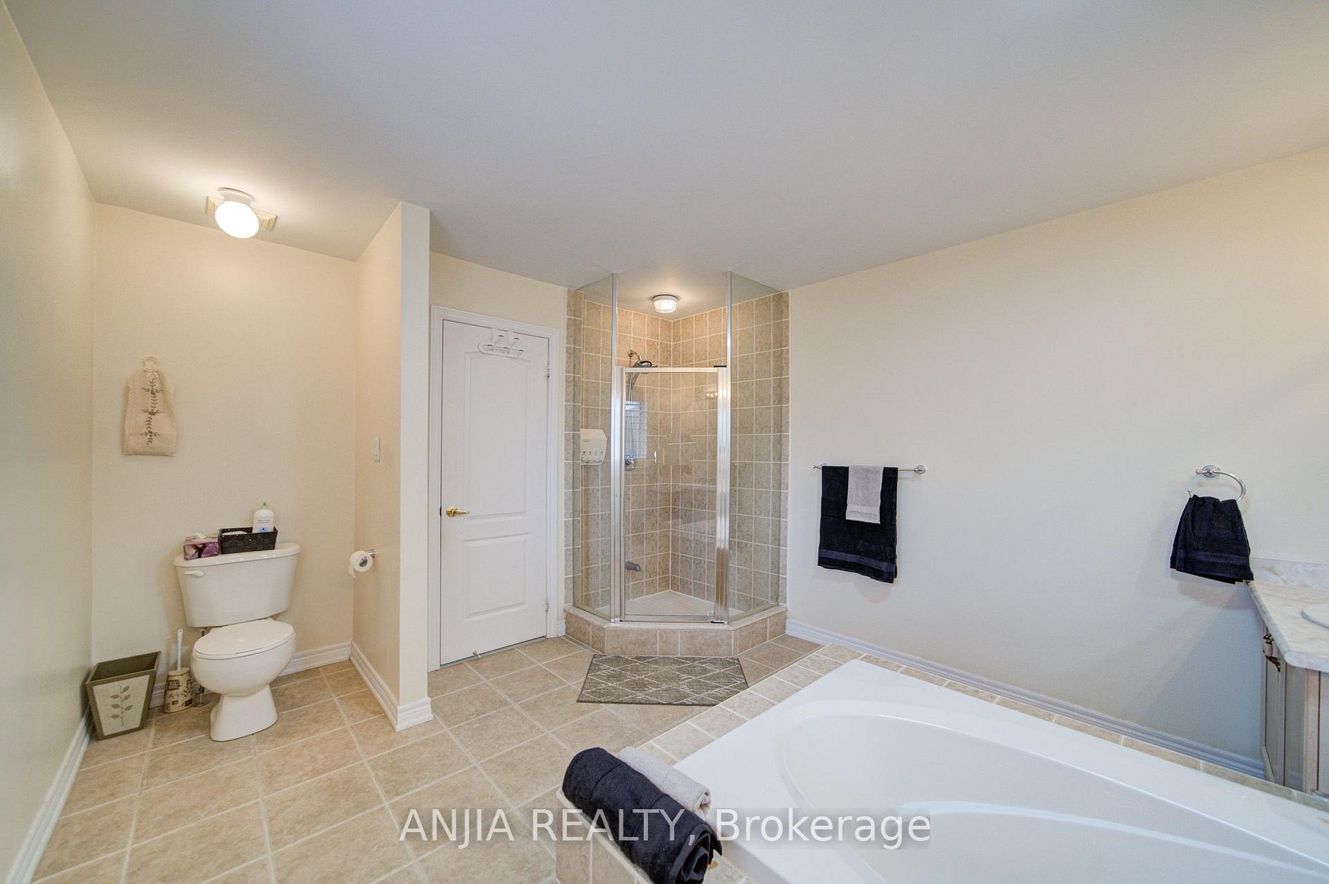 Photo 26 of 20 Appleview Road, Markham, Greensborough — HOMEH