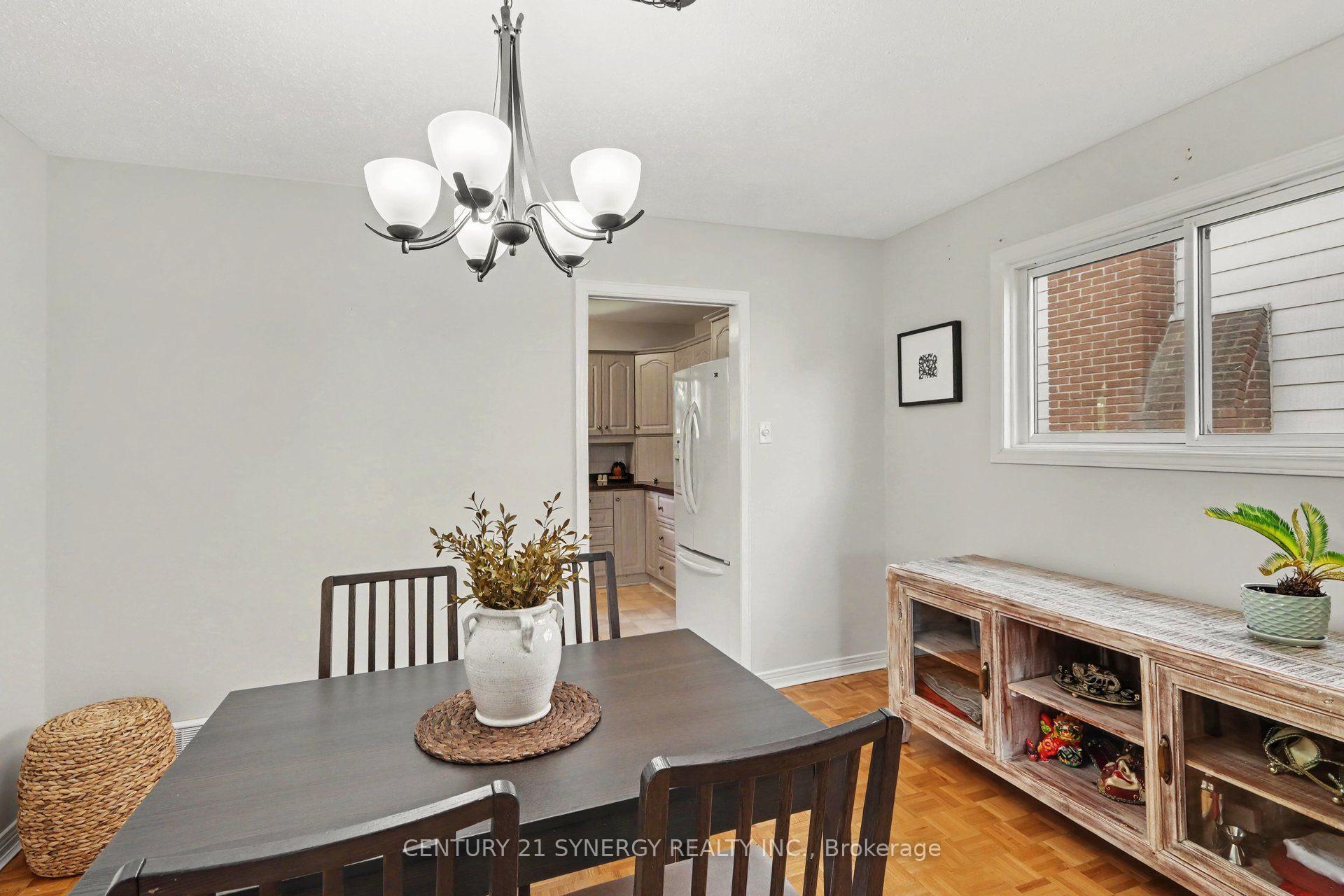 Photo 6 of 21 Alder Crescent, Ottawa, Blackburn Hamlet — HOMEH