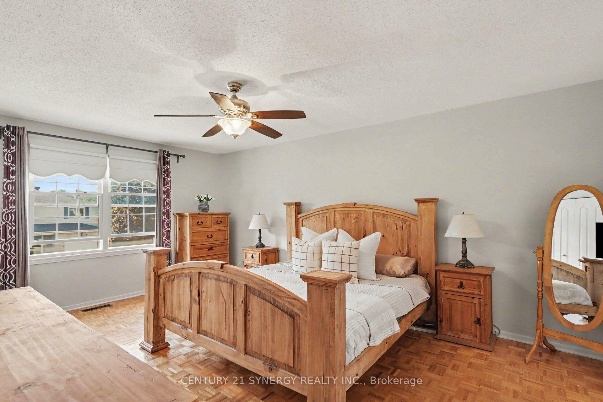 Photo 17 of 21 Alder Crescent, Ottawa, Blackburn Hamlet — HOMEH