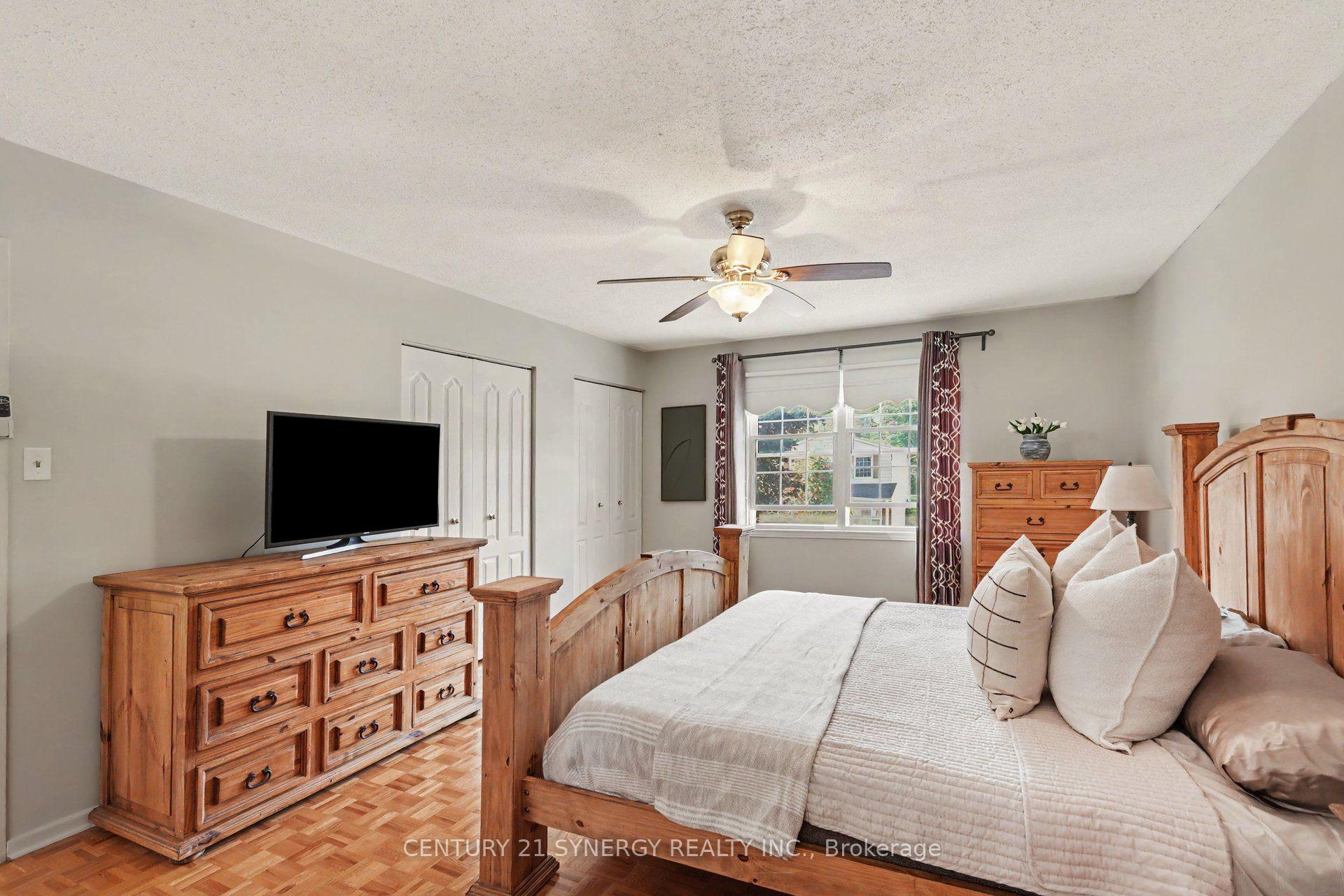 Photo 19 of 21 Alder Crescent, Ottawa, Blackburn Hamlet — HOMEH