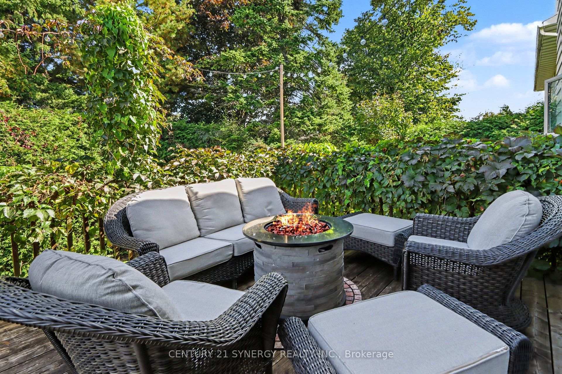 Photo 32 of 21 Alder Crescent, Ottawa, Blackburn Hamlet — HOMEH