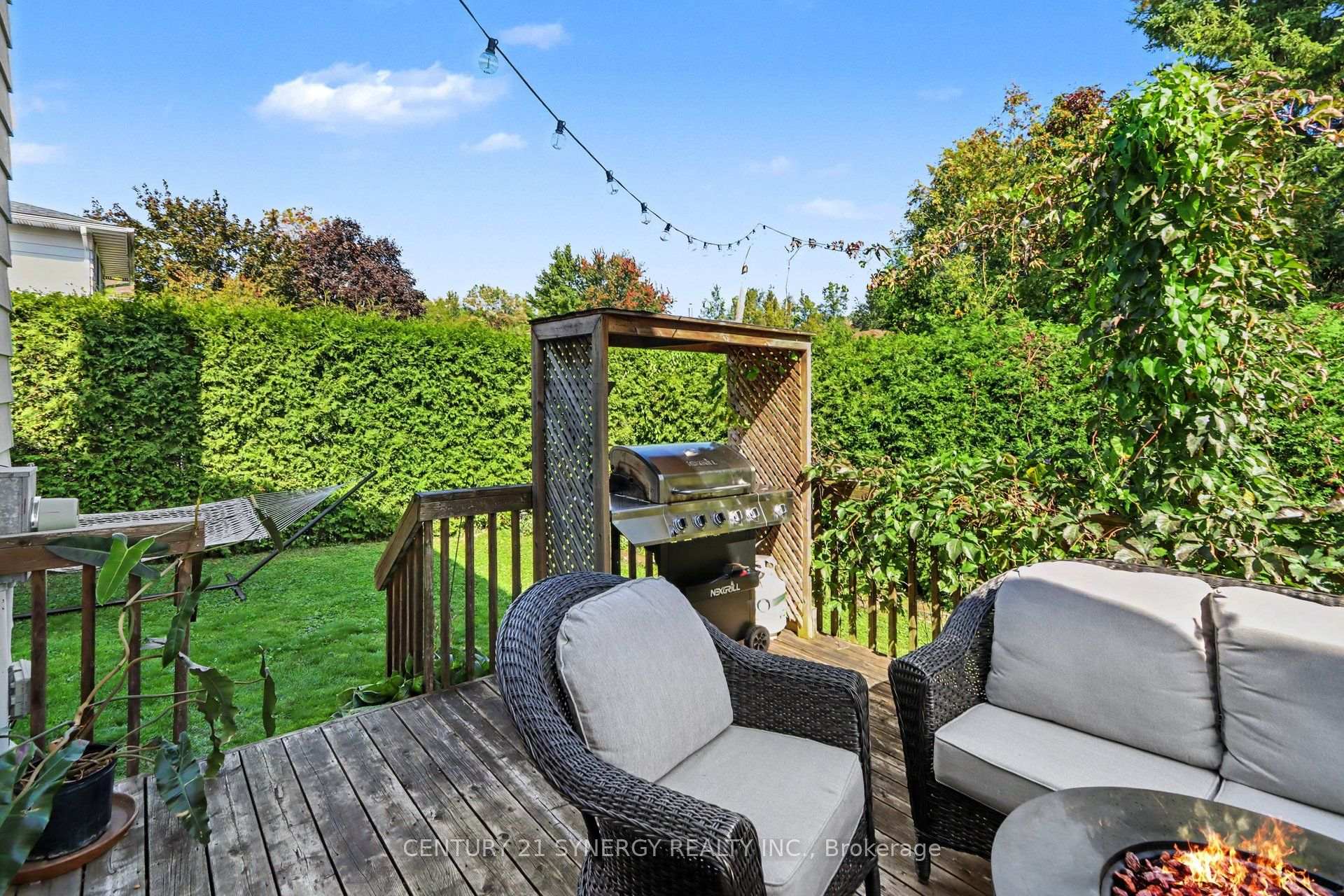 Photo 33 of 21 Alder Crescent, Ottawa, Blackburn Hamlet — HOMEH