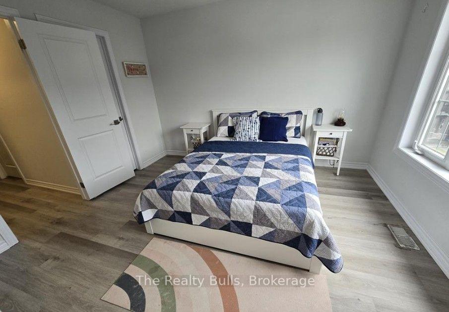Photo 7 of Unit 21, 124 Compass Trail, Cambridge, Silver Heights — HOMEH