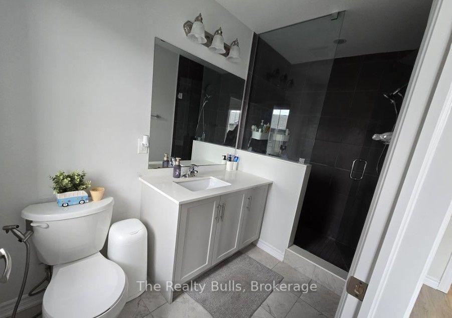 Photo 8 of Unit 21, 124 Compass Trail, Cambridge, Silver Heights — HOMEH