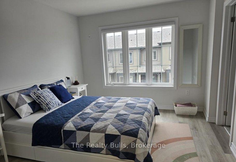 Photo 9 of Unit 21, 124 Compass Trail, Cambridge, Silver Heights — HOMEH
