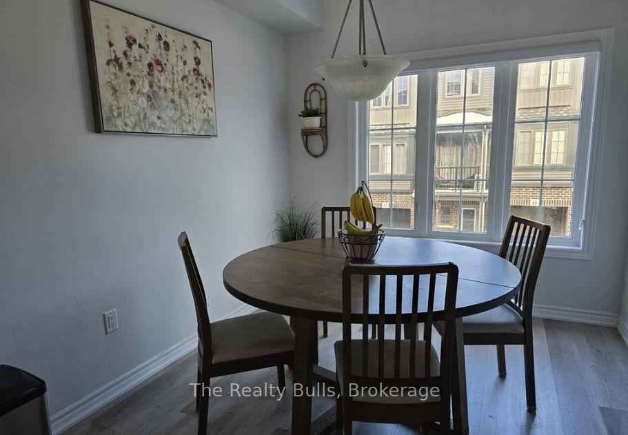 Photo 10 of Unit 21, 124 Compass Trail, Cambridge, Silver Heights — HOMEH