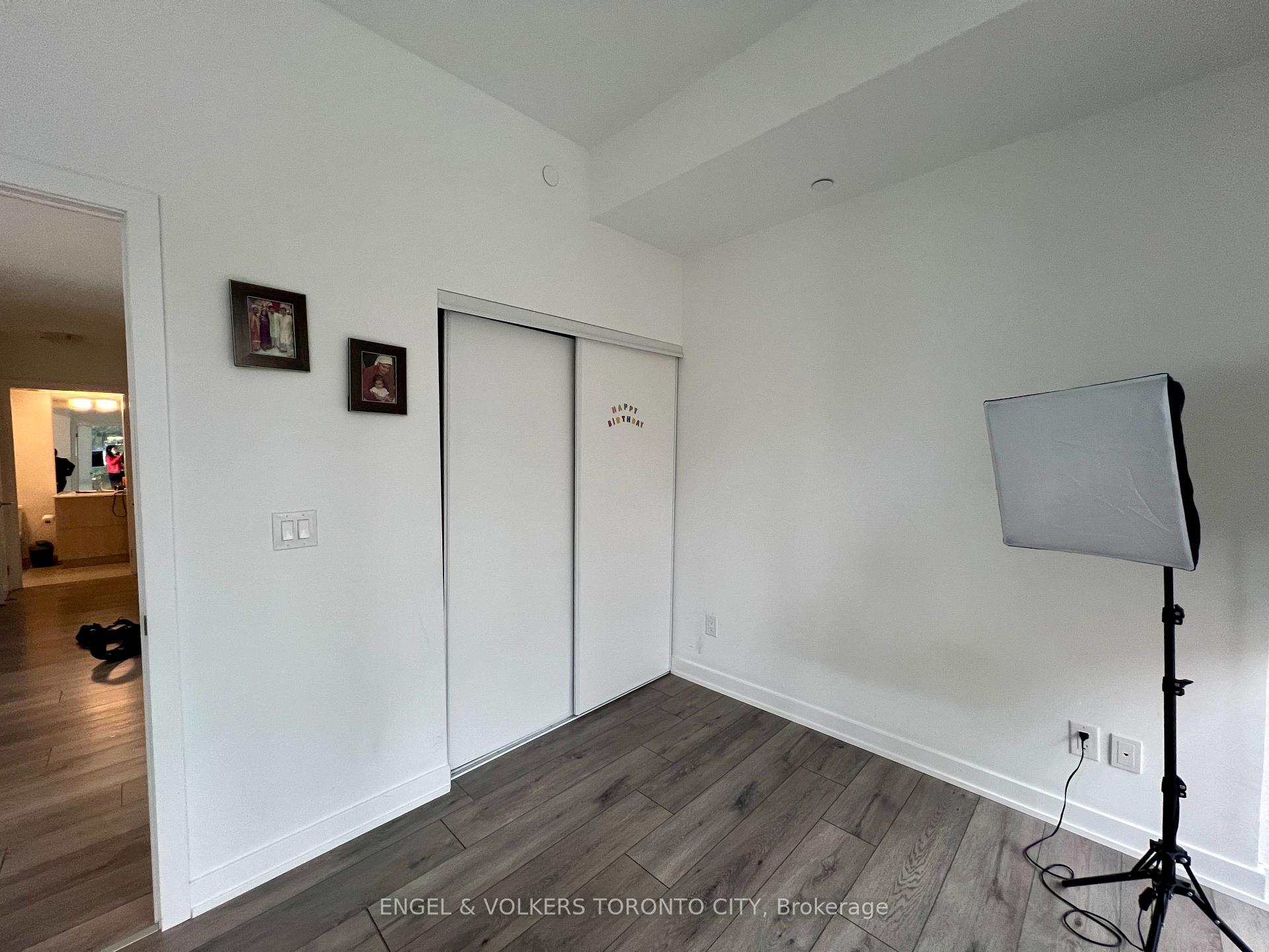 Photo 15 of Unit 604, 47 Mutual Street, Toronto, Church-Yonge Corridor — HOMEH