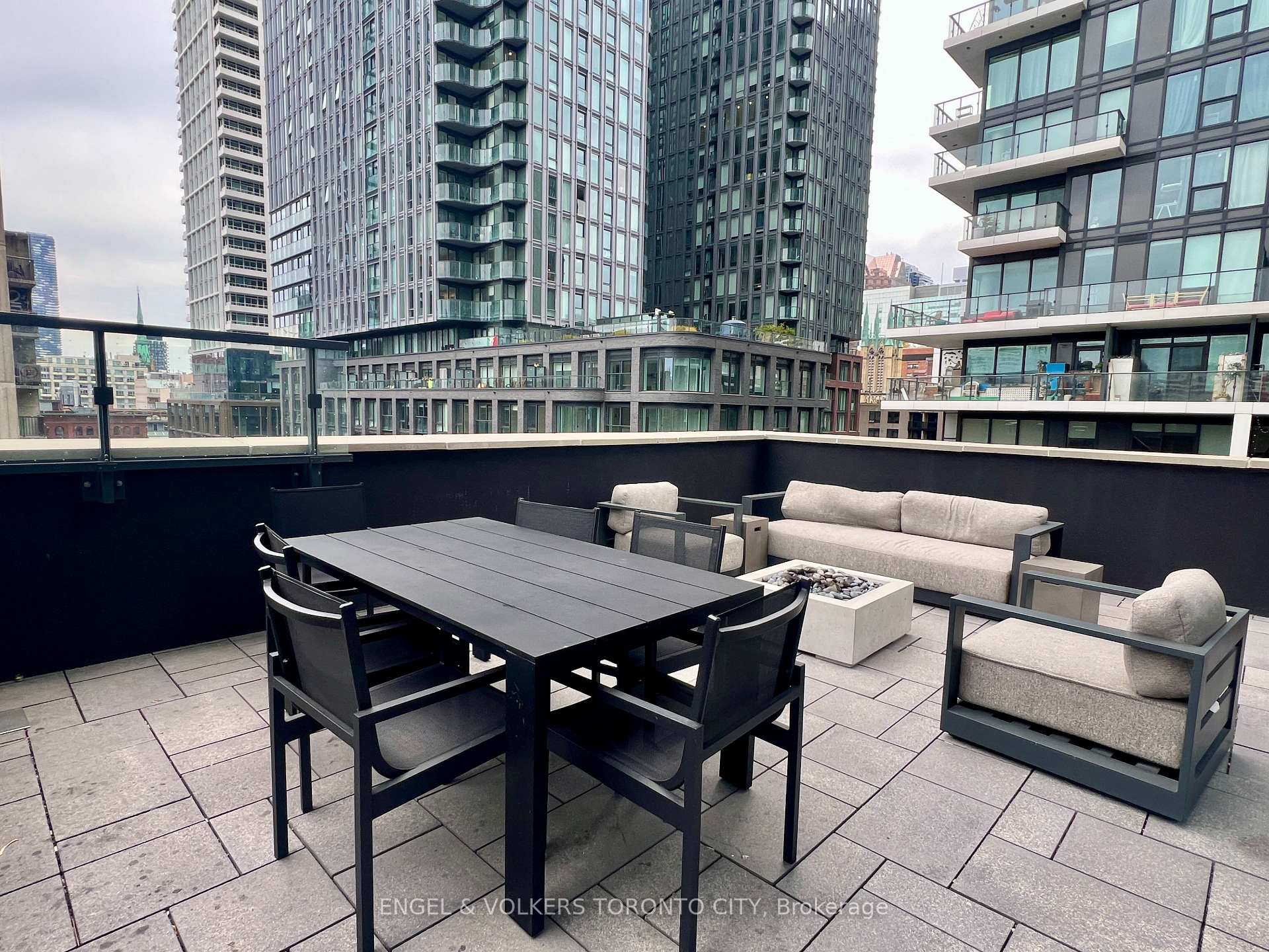 Photo 28 of Unit 604, 47 Mutual Street, Toronto, Church-Yonge Corridor — HOMEH