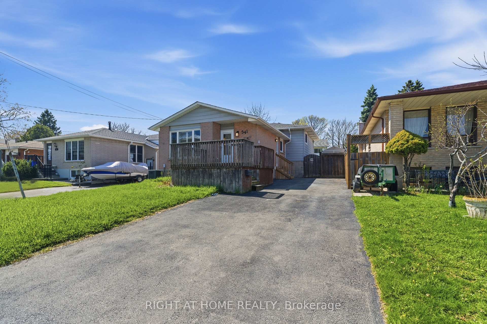 Photo 2 of 341 Rexford Drive, Hamilton, Randall — HOMEH