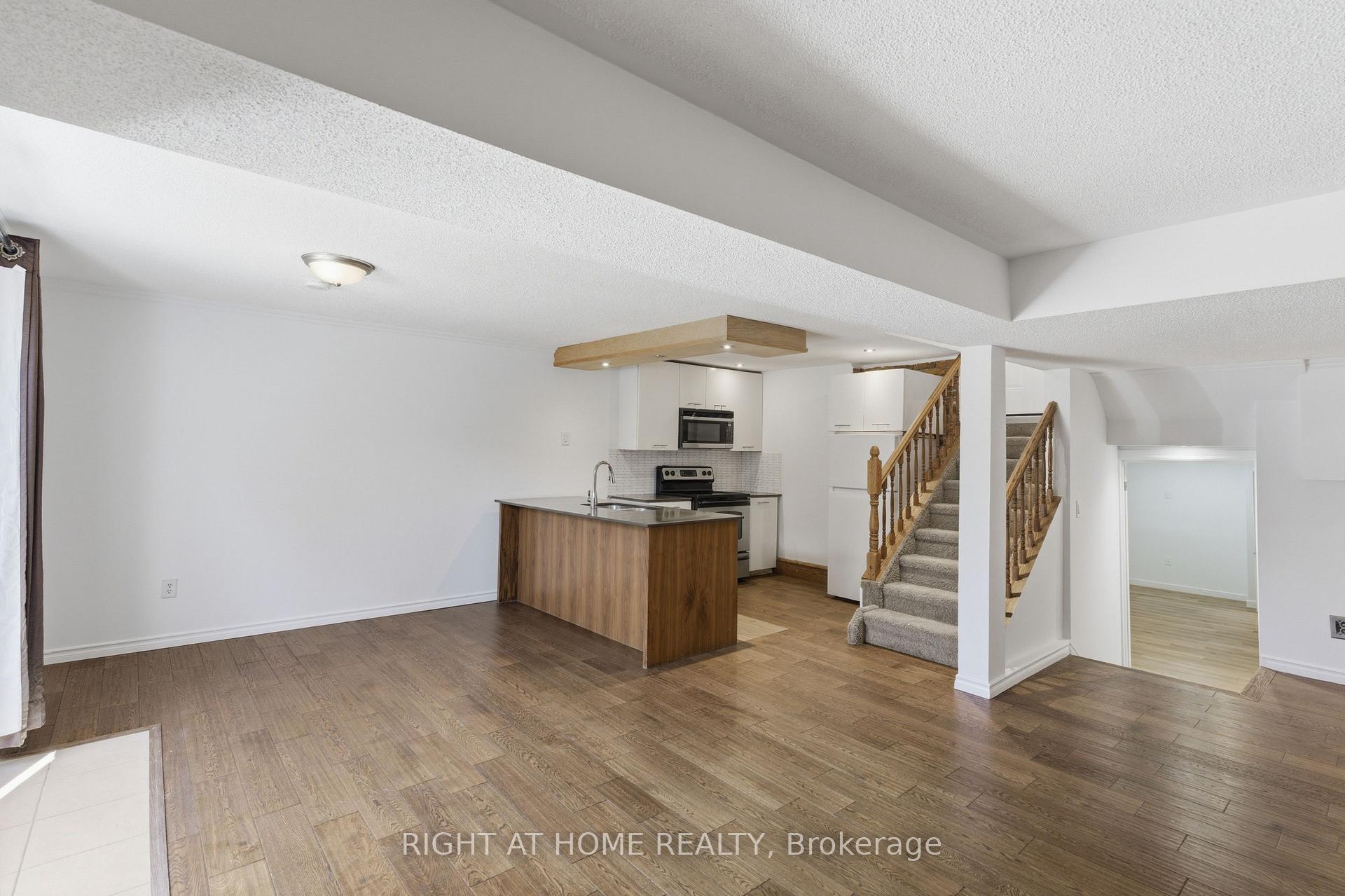 Photo 28 of 341 Rexford Drive, Hamilton, Randall — HOMEH
