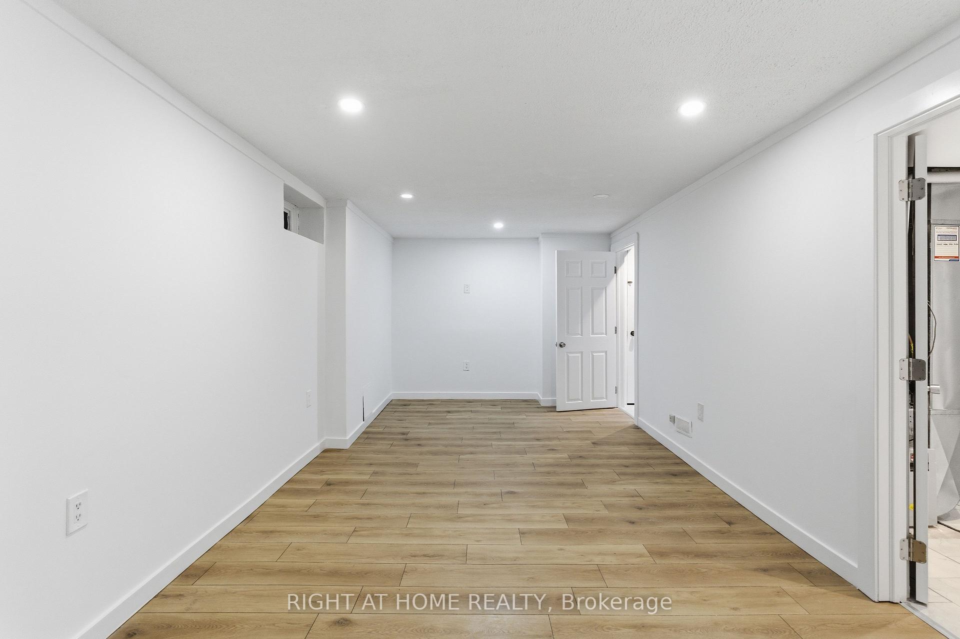 Photo 34 of 341 Rexford Drive, Hamilton, Randall — HOMEH