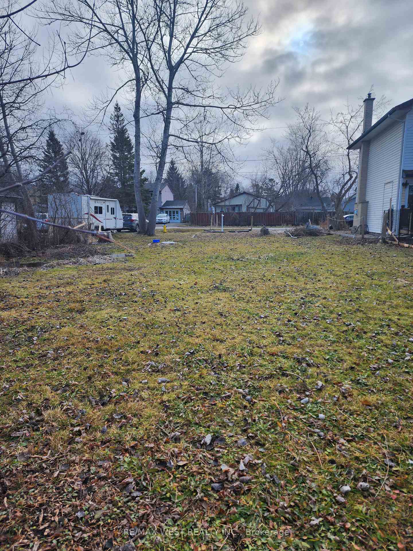 Photo 6 of 310 Terrace Drive, Georgina, Keswick South — HOMEH