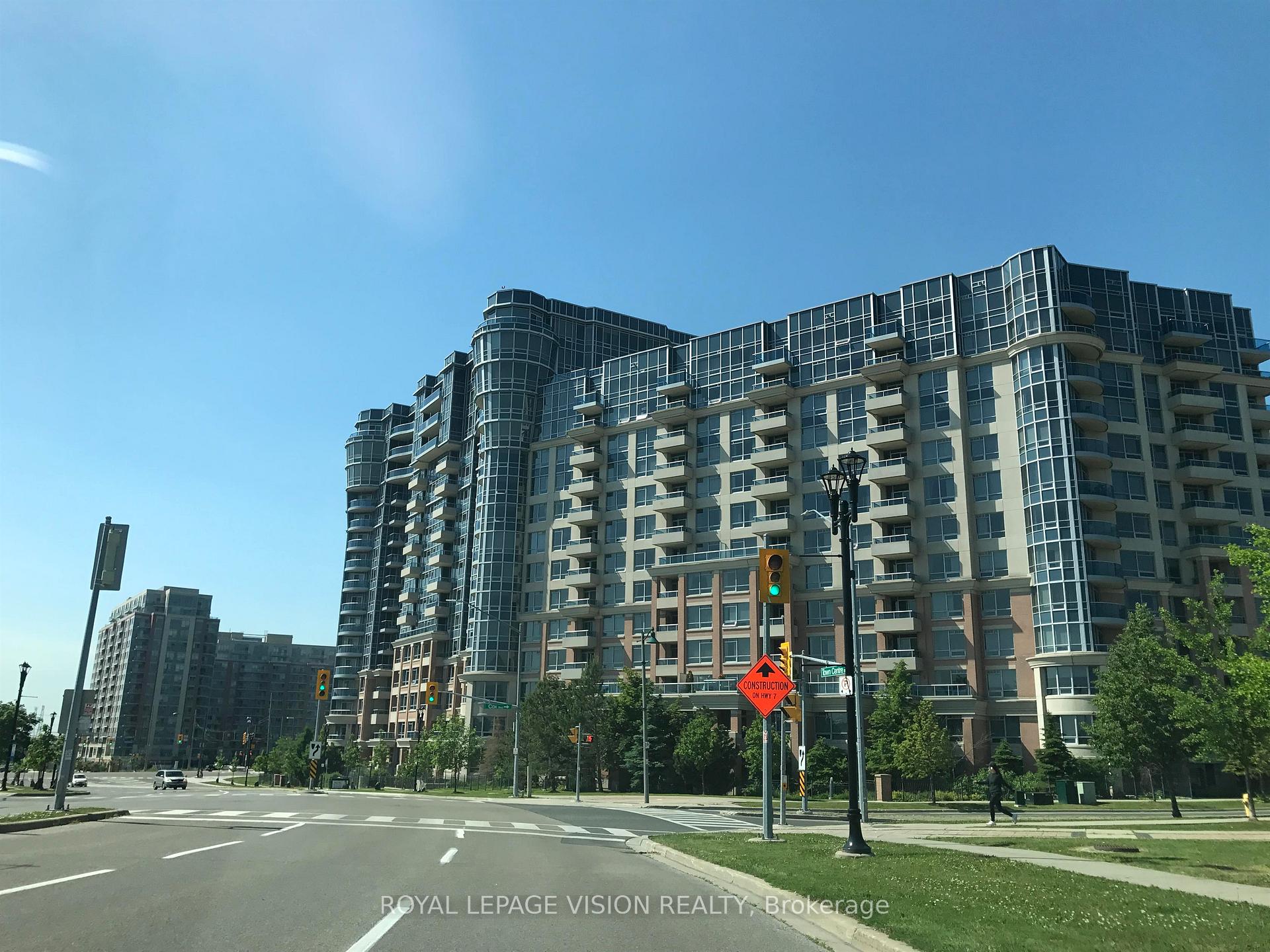 Photo 11 of Unit 327, 33 Cox Boulevard, Markham, Unionville — HOMEH