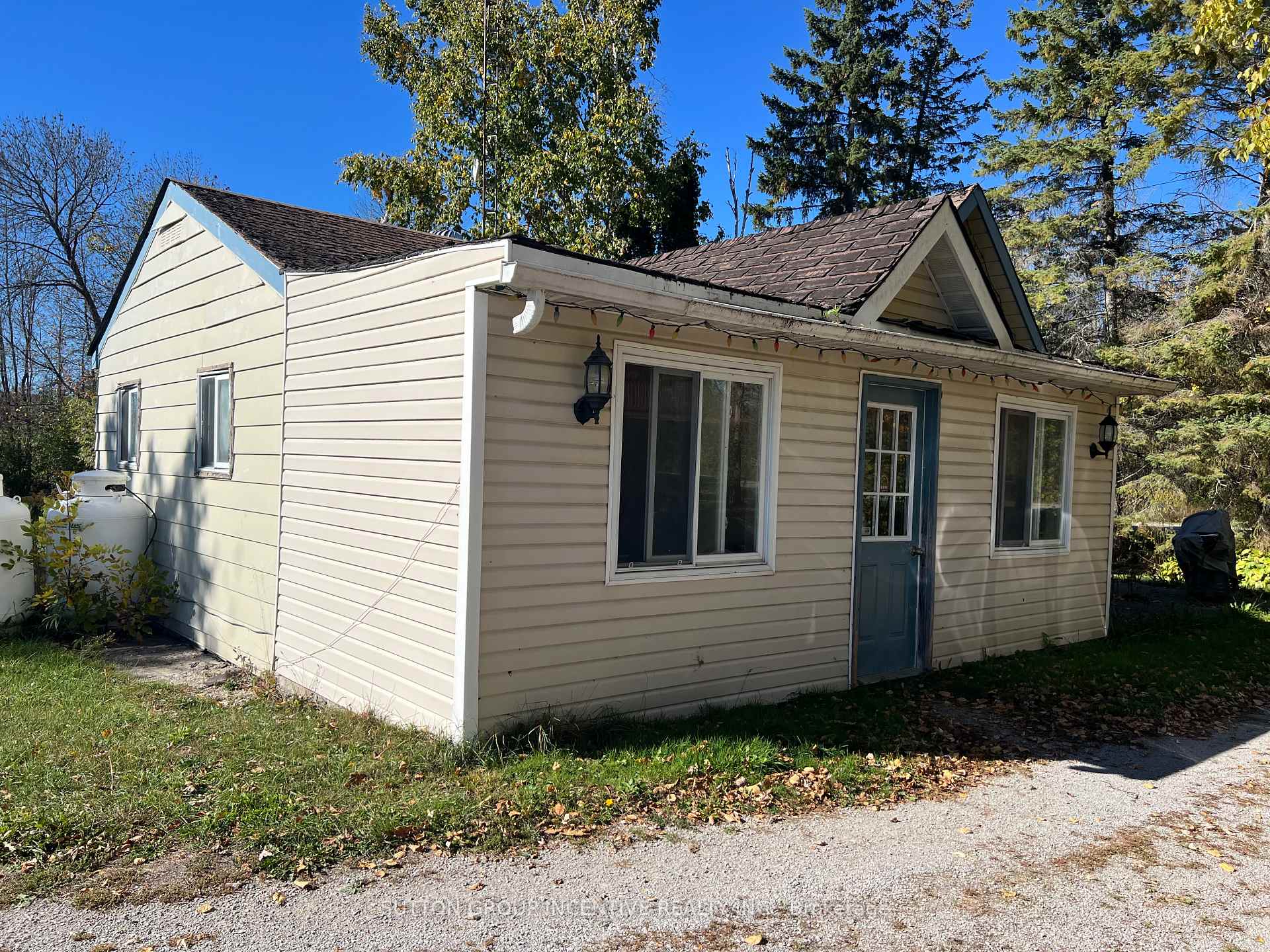 Photo 3 of 4075 Airport Road, Ramara, Rural Ramara — HOMEH