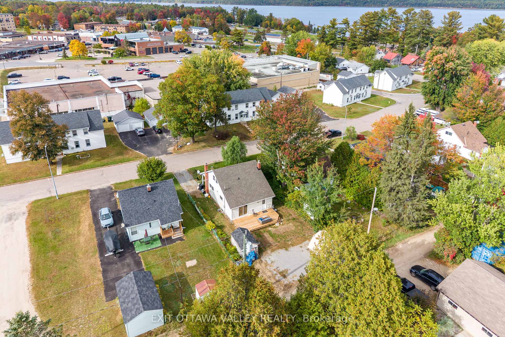 Photo 42 of 15 Troyes Street, Deep River, Deep River — HOMEH