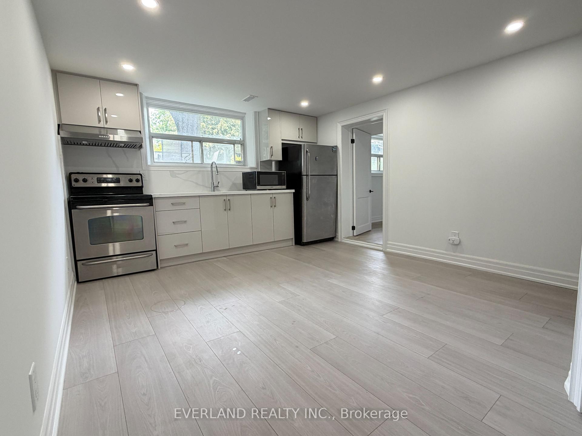 Photo of Unit Basement, 116 Sylvan Avenue