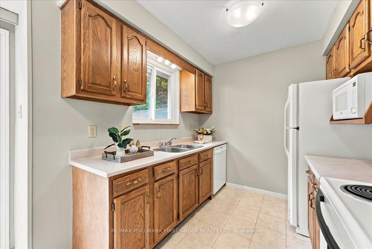 Photo 17 of 735 Bermuda Avenue, Oshawa, Northglen — HOMEH