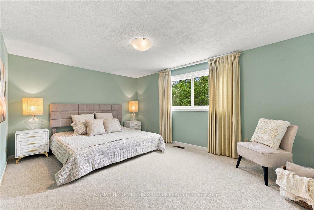 Photo 20 of 735 Bermuda Avenue, Oshawa, Northglen — HOMEH