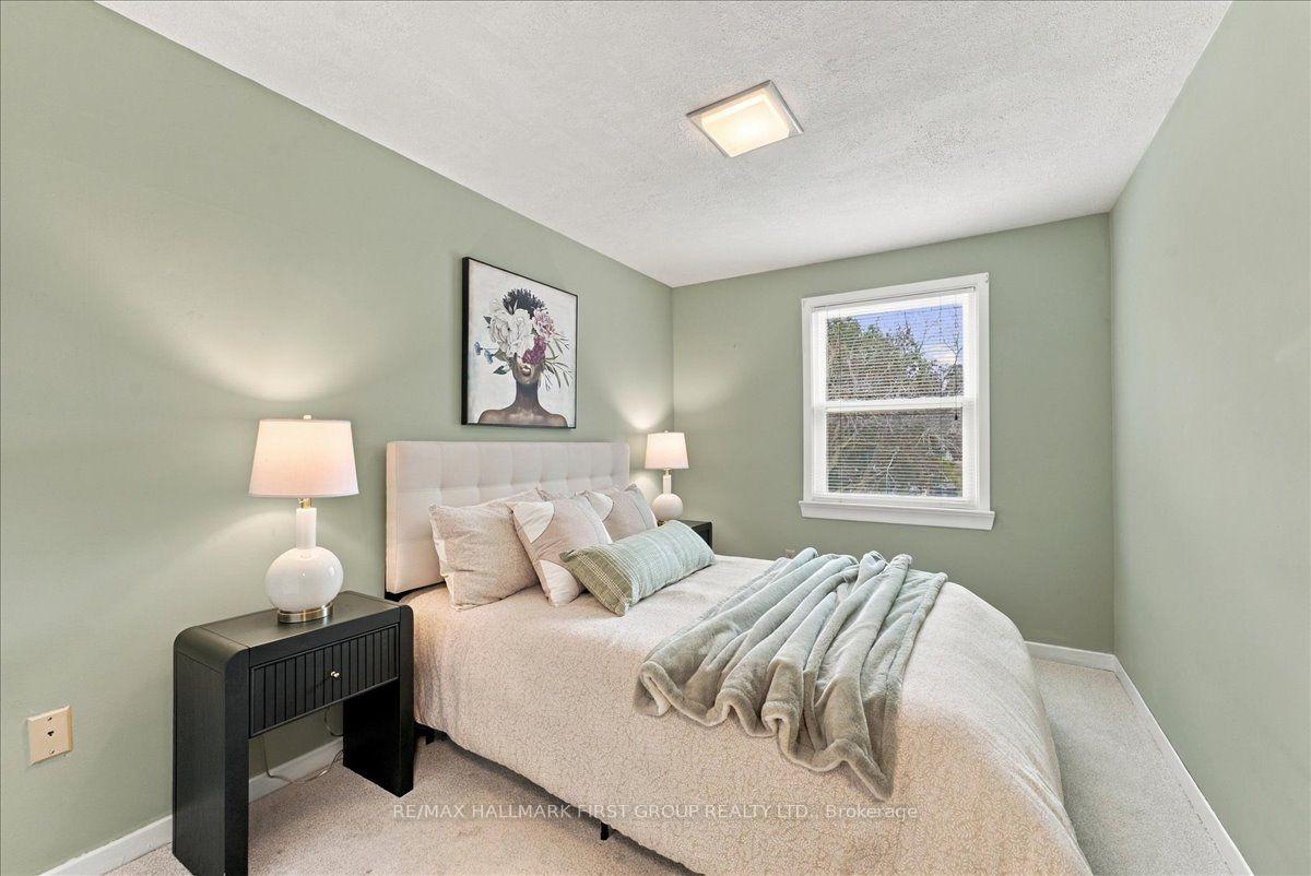 Photo 24 of 735 Bermuda Avenue, Oshawa, Northglen — HOMEH