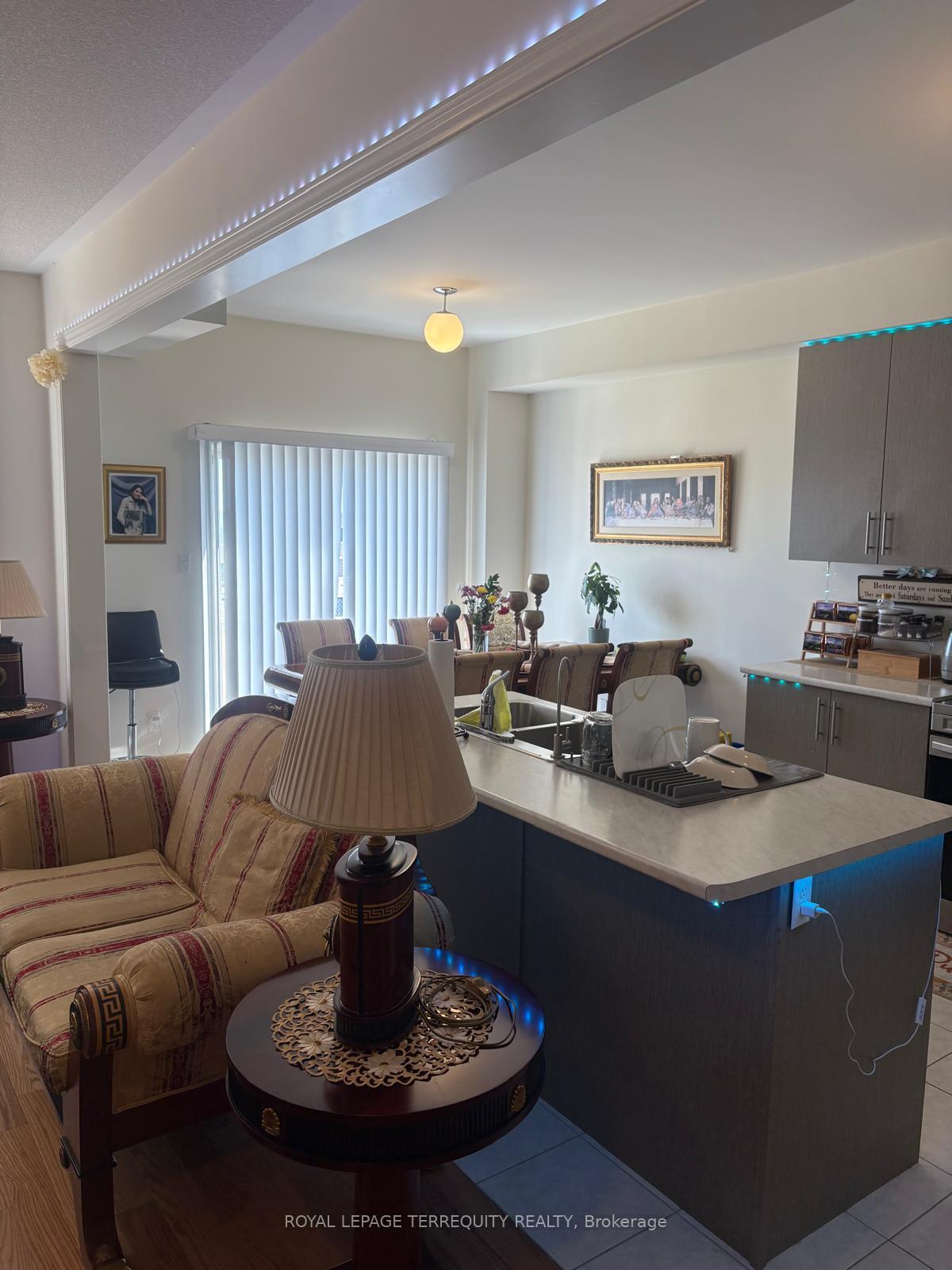 Photo of 1101 Skyridge Boulevard