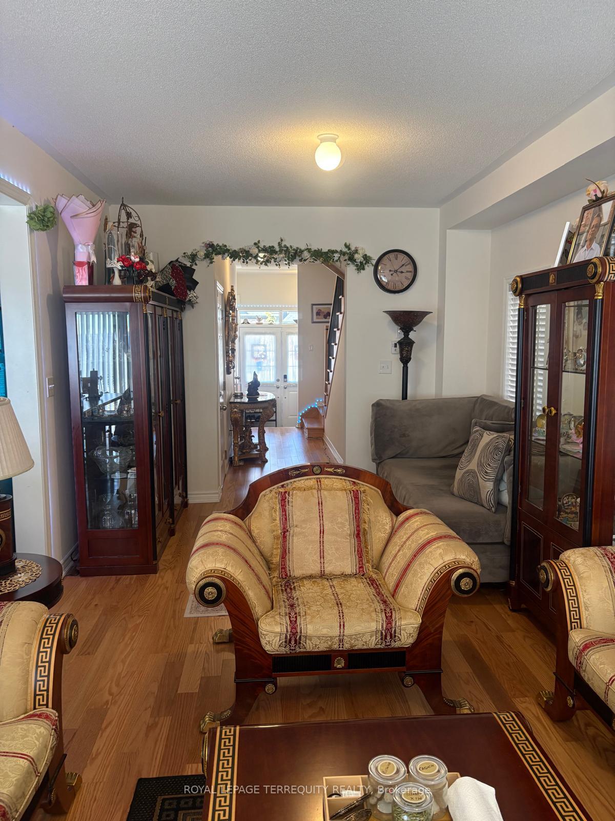 Photo 7 of 1101 Skyridge Boulevard, Pickering, Rural Pickering — HOMEH