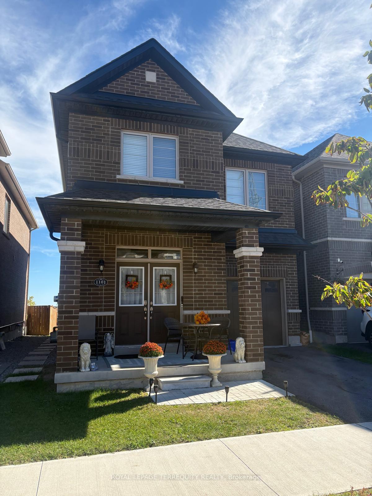 Photo 11 of 1101 Skyridge Boulevard, Pickering, Rural Pickering — HOMEH