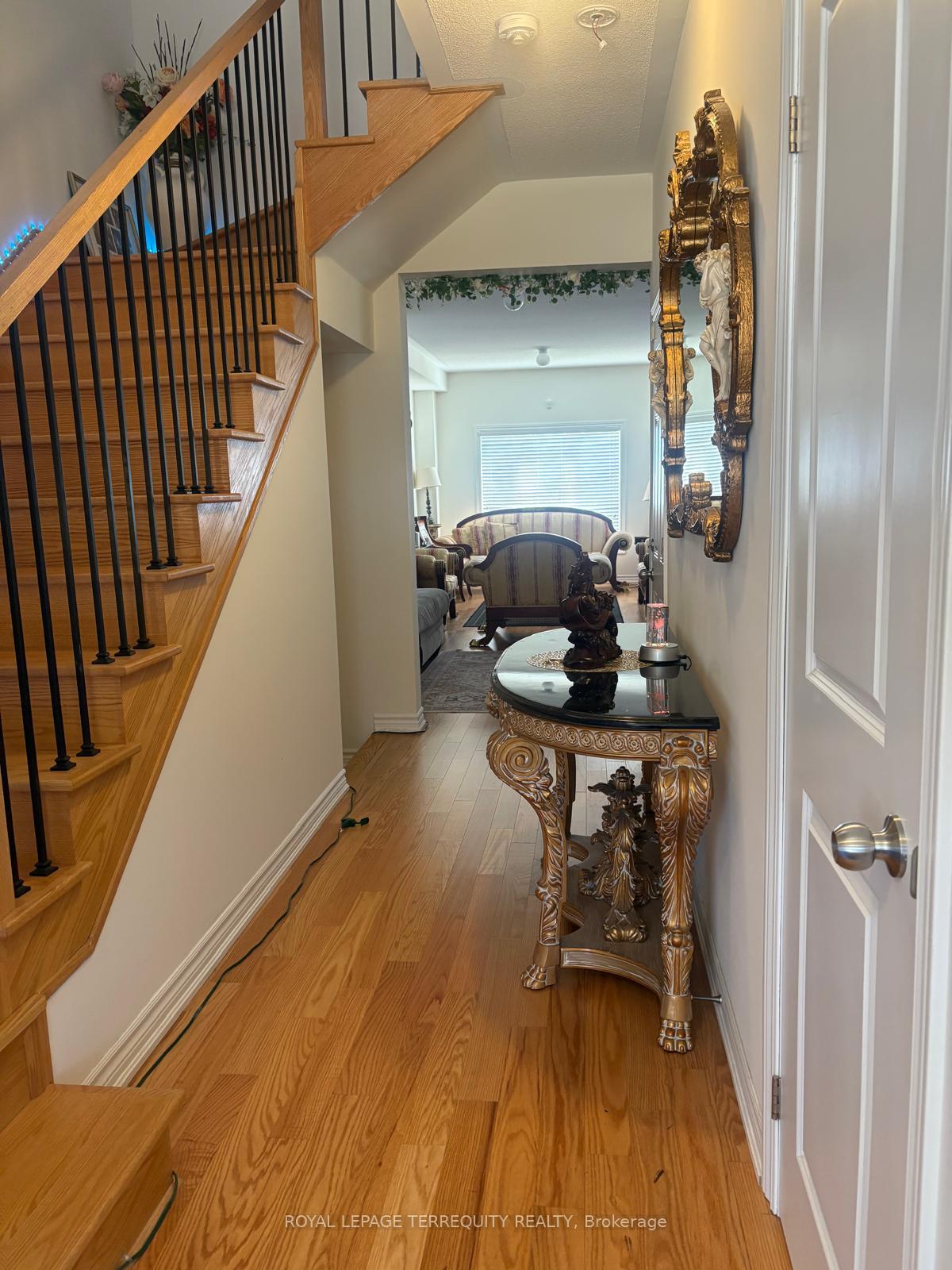 Photo 18 of 1101 Skyridge Boulevard, Pickering, Rural Pickering — HOMEH