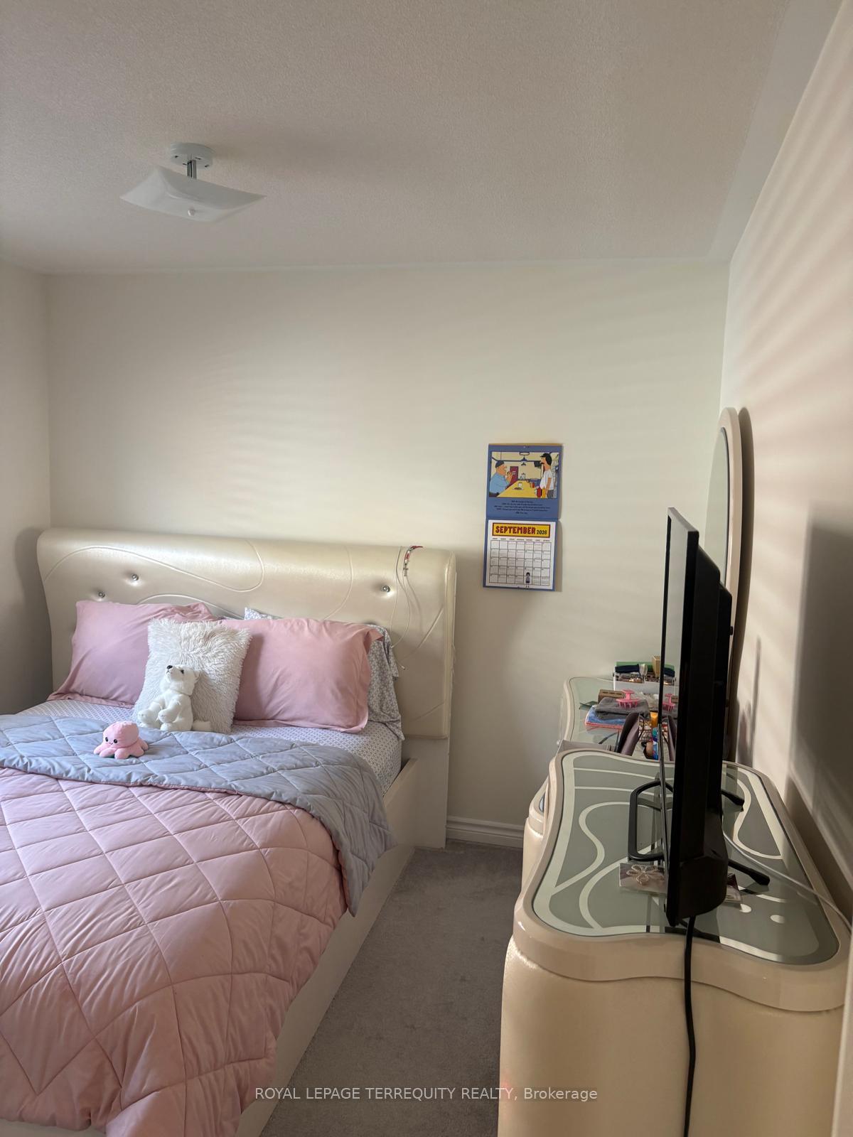 Photo 23 of 1101 Skyridge Boulevard, Pickering, Rural Pickering — HOMEH