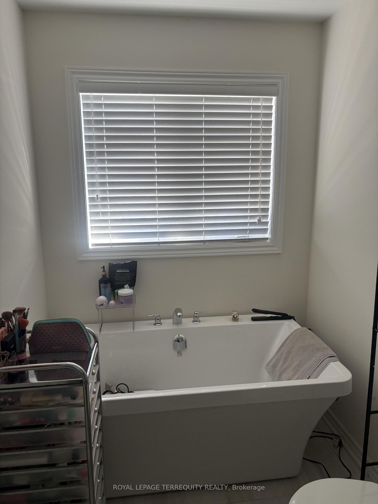 Photo 31 of 1101 Skyridge Boulevard, Pickering, Rural Pickering — HOMEH