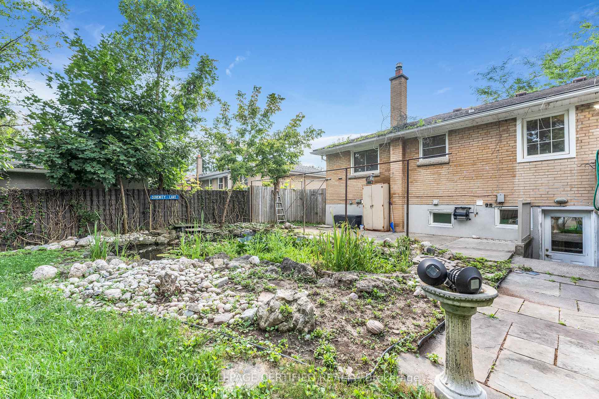 Photo 23 of Unit MAIN, 586 Pinegrove Road, Oakville, West — HOMEH