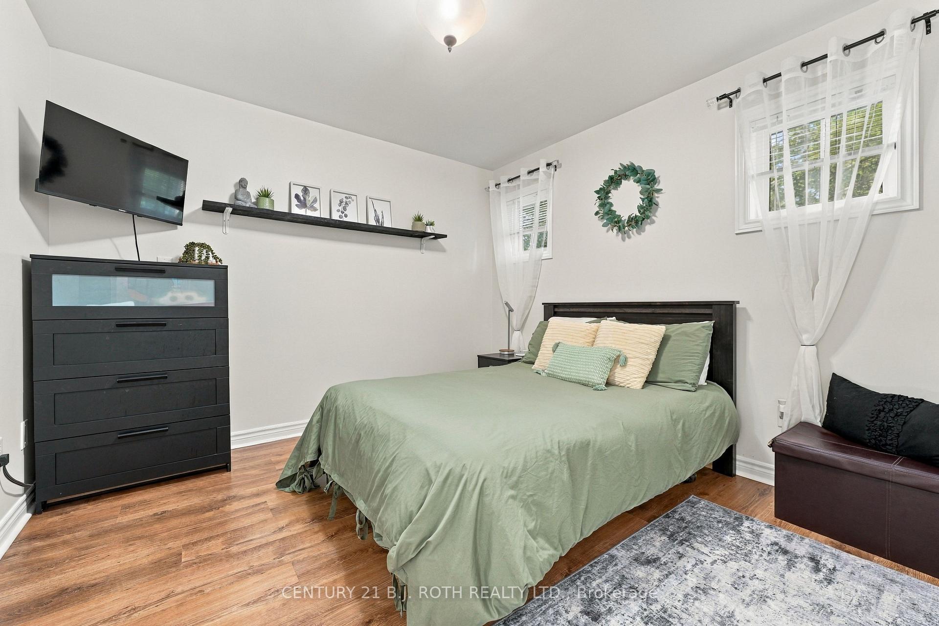 Photo 15 of 11 Rosemary Road, Tiny, Rural Tiny — HOMEH