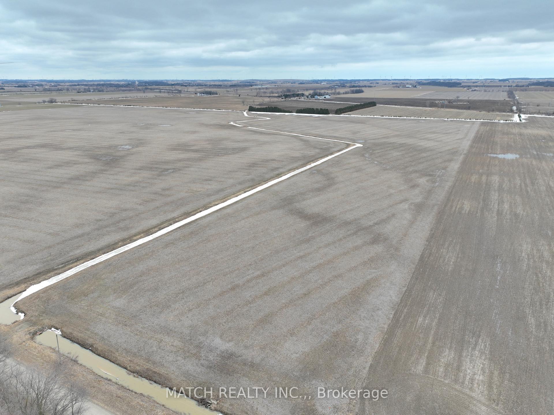 Photo 5 of 7982 Tenth Line, Chatham-Kent, Raleigh — HOMEH