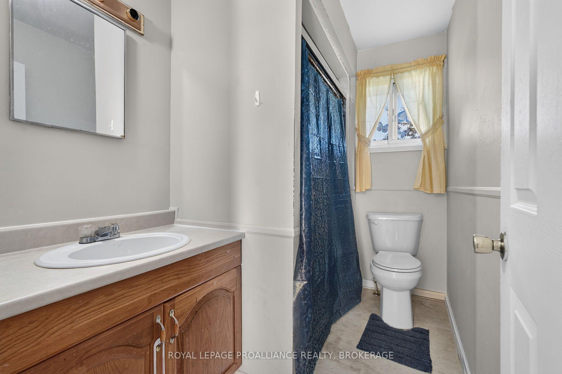 Photo 16 of 685 Willis Street, Kingston, South of Taylor-Kidd Blvd — HOMEH